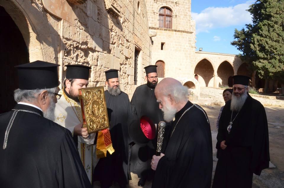 Επίσκεψη Αρχιεπισκόπου Κρήτης 14 01 2016 (27)