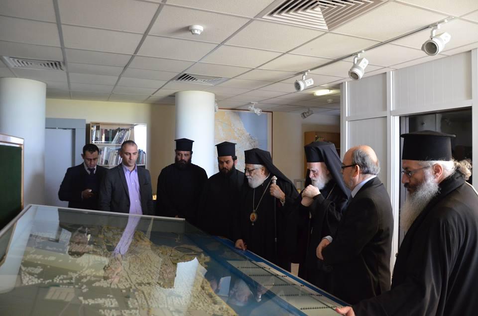Επίσκεψη Αρχιεπισκόπου Κρήτης 14 01 2016 (6)