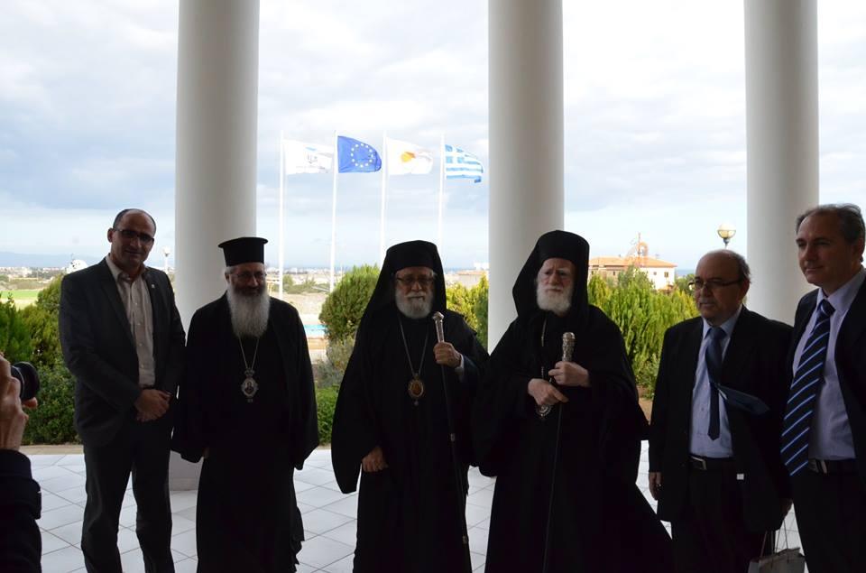 Επίσκεψη Αρχιεπισκόπου Κρήτης 14 01 2016 (8)