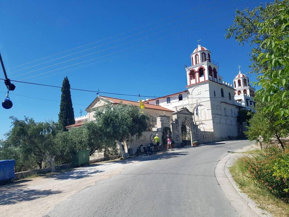 Προσκυνηματική εκδρομή Μητροπόλεως 2016 (6) Προσκυνηματική εκδρομή Μητροπόλεως 2016 (6)