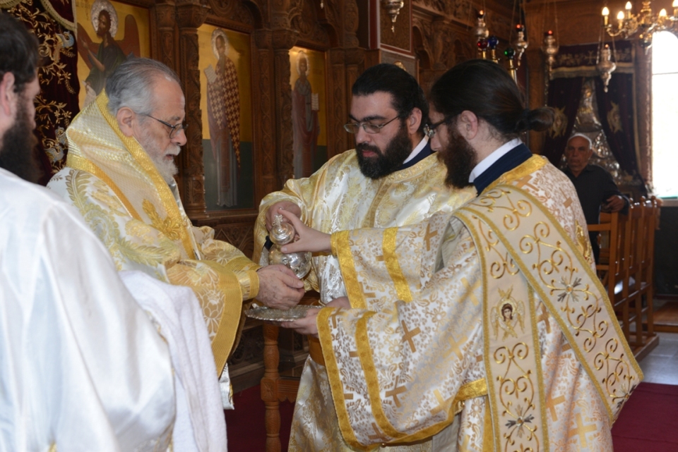 xeirotonia diakonou xaritonos 29-4-2017 (24) xeirotonia diakonou xaritonos 29-4-2017 (24)