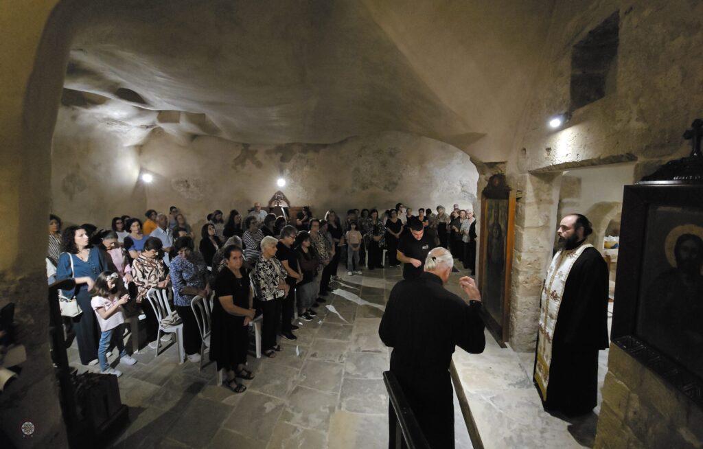 2025-10-15 enarxi xr sindesmwn_1