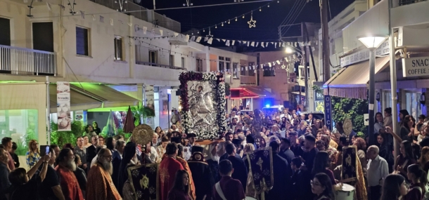 Η πόλη του Παραλιμνίου τιμά τον πολιούχο της Μεγαλομάρτυρα Γεώργιο